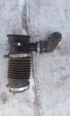 Ford B-MAX Air intake hose/pipe AV219C623BB