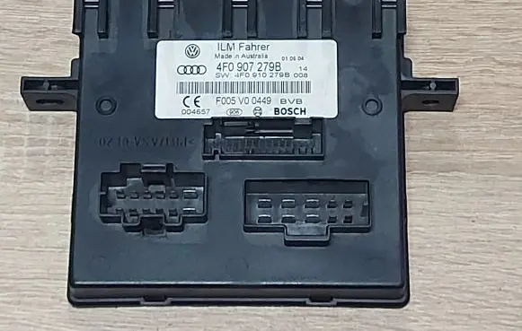 Audi A6 S6 C6 4F Comfort/convenience module 4F0907279B F005V00449