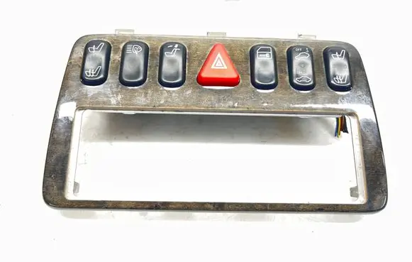Mercedes-Benz CLK A208 C208 Center console 2108200151