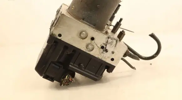 Toyota Avensis T250 ABS Pump 8954105090