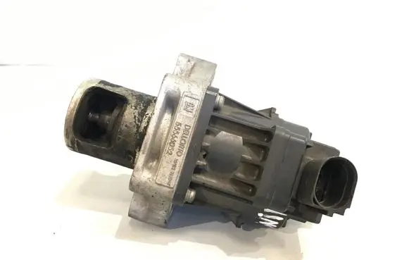 Opel Insignia A EGR valve 55566052