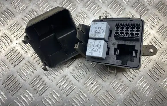 Audi A3 S3 8P Fuse box set 1J0941391C