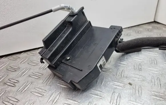 Citroen C4 SpaceTourer Rear door lock 9826137680
