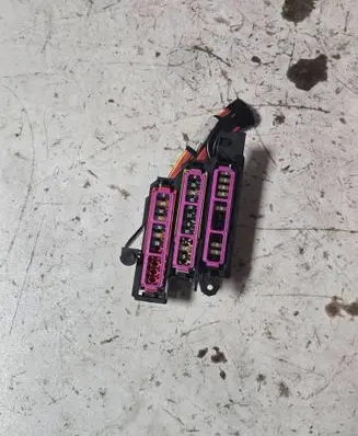 Audi Q5 SQ5 Fuse module 8R0971845J