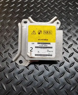 Toyota Aygo AB10 Airbag control unit/module 891700H020 212388102
