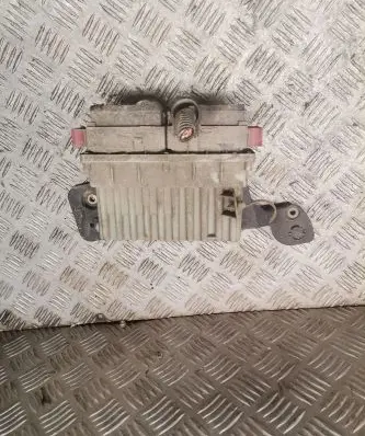 Opel Zafira A Coolant fan relay 12416841