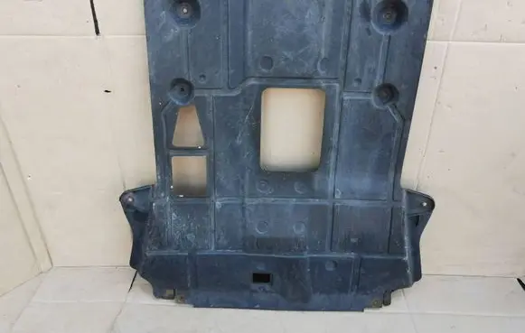 Fiat 500 Engine splash shield/under tray 52007729