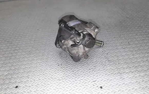 Toyota Corolla Verso E121 Vacuum pump
