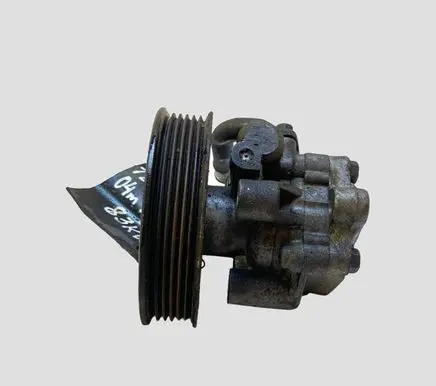 Hyundai Tucson JM Power steering pump 0K2KC32600