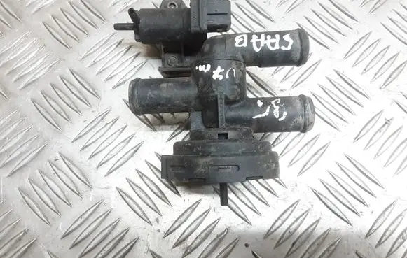 Saab 9-5 Coolant heater control valve 90566948