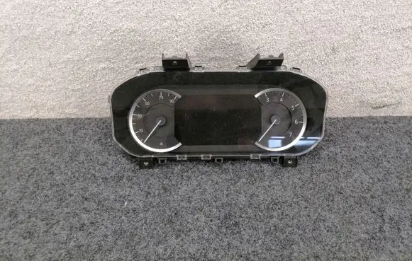 Land Rover Range Rover Evoque L551 Speedometer (instrument cluster) L8D210F844AB L8D210F844