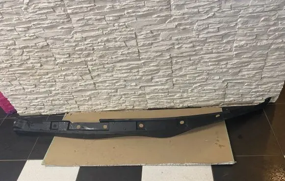 Toyota Highlander XU70 Sill 758600E040