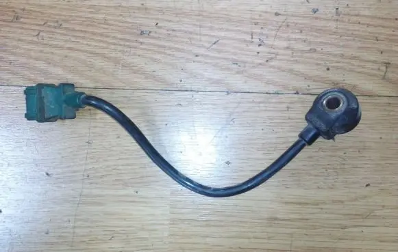 Renault Clio II Detonation knock sensor 0261231109