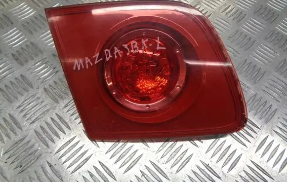 Mazda 3 I Tailgate rear/tail lights