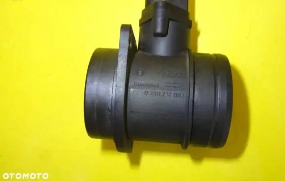 Skoda Octavia Mk2 (1Z) Mass air flow meter 0280218002