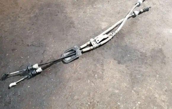 Honda Civic Gear shift cable linkage 