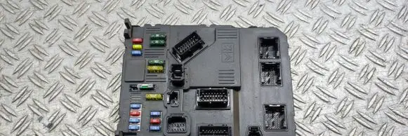 Peugeot 407 SAM control unit 9655708380