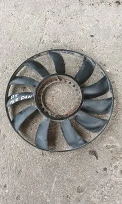 Volkswagen PASSAT B5 Fan impeller 058121301B