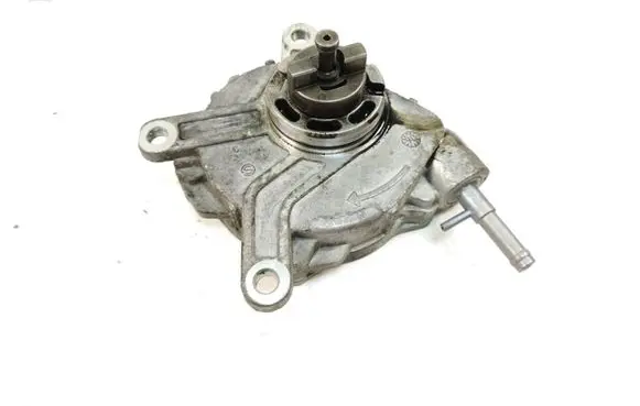 Toyota Auris 150 Vacuum pump 22010728