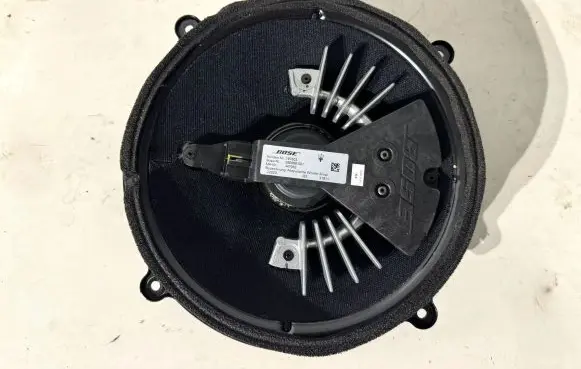 Maserati GranTurismo Subwoofer speaker 197503