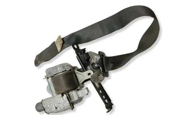 Lexus RX 330 - 350 - 400H Front seatbelt 7K8290P H084301 K729004