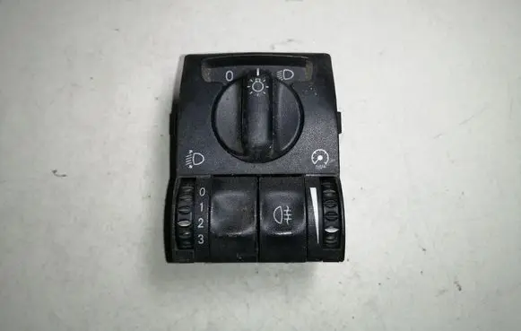 Opel Omega B1 Light switch 90565856 90460591