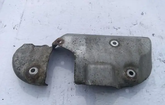 Opel Combo C Heat shield in engine bay 