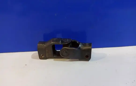Jaguar S-Type Steering column universal joint CN71052