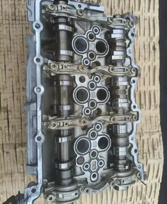 Audi A5 Rocker cam cover 06m103285s