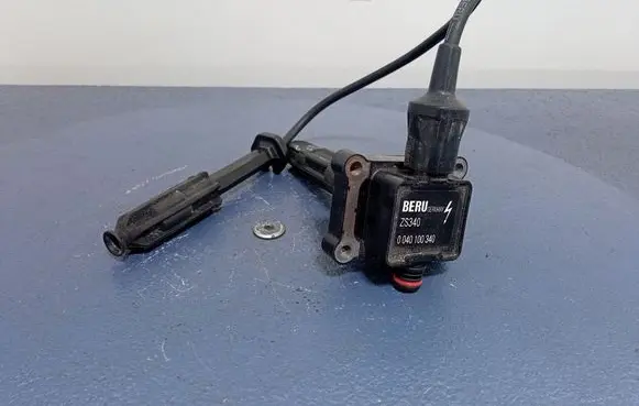 SsangYong Musso High voltage ignition coil 0040100340