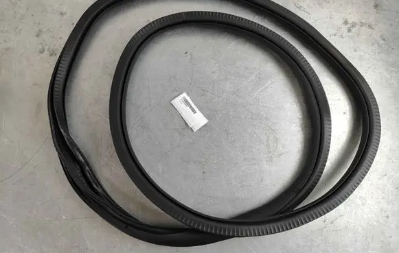 Mercedes-Benz CLA C118 X118 Rubber seal rear door a1186920900