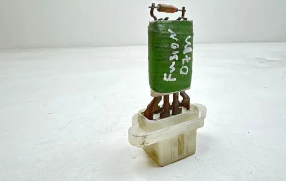 Ford Fusion Heater blower motor/fan resistor 3M5H18B647AC