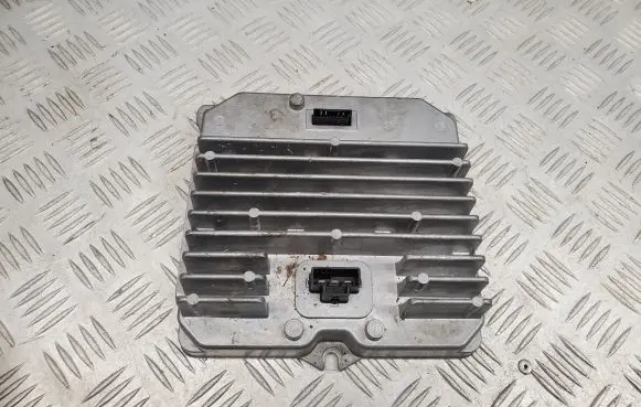 BMW X5 F15 Voltage converter inverter 9329336 6142932933601