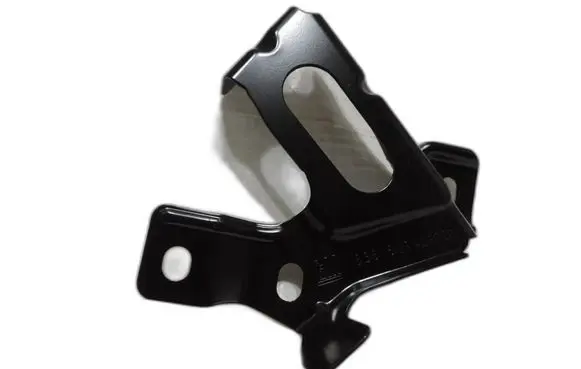 Opel Astra K Fender mounting bracket 13412038