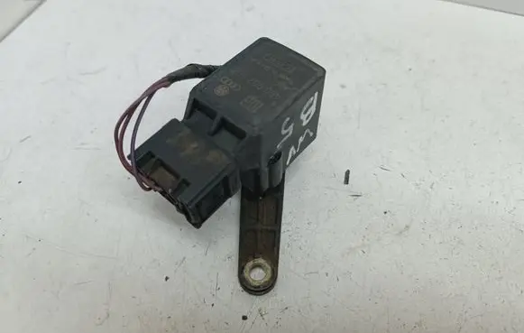 Volkswagen PASSAT B5 Headlight/headlamp level sensor 4B0907503