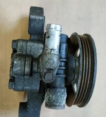 Honda HR-V Power steering pump