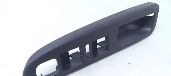 Volkswagen Golf V Front door interior handle trim 1K4868049B