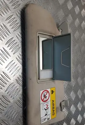 Mitsubishi Outlander Sun visor