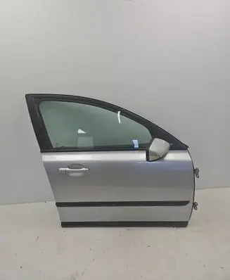 Volvo V50 Front door