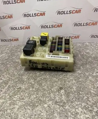 Ford Focus Fuse box set 518261002
