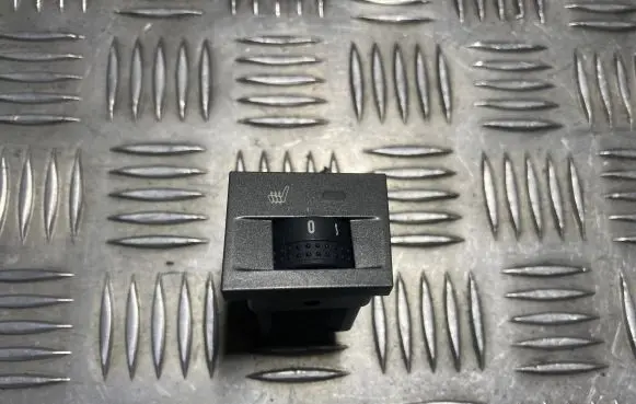 Opel Signum Seat heating switch 13138252 32429811 2455