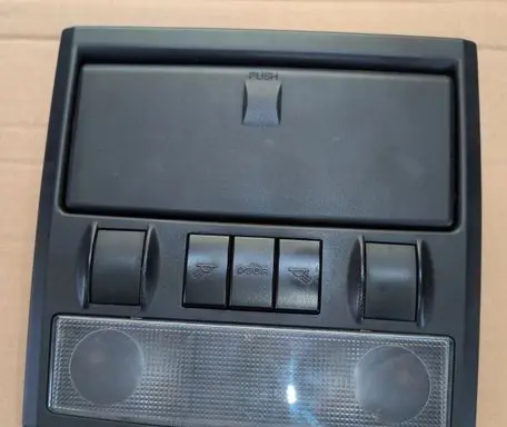 Hyundai Coupe Headlining lighting console trim 