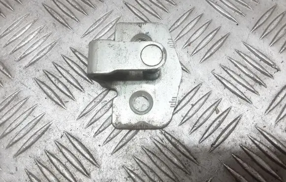 Opel Tigra B Front door lock loop/hook striker 96336