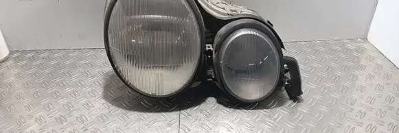 Mercedes-Benz E W210 Headlight/headlamp 14434600