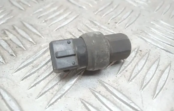 Air conditioning (A/C) pressure sensor