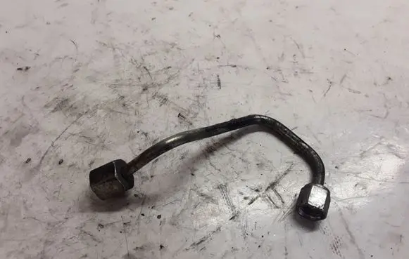 Opel Insignia A Fuel injector supply line/pipe 55573471