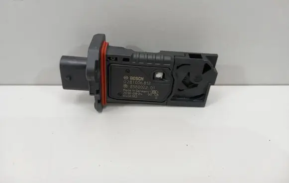 BMW X2 F39 Mass air flow meter 8580022