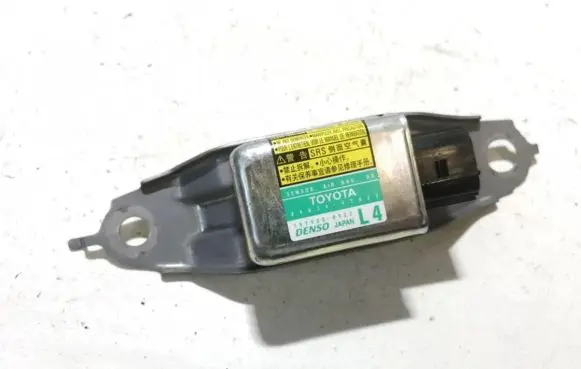Toyota Prius (XW20) Airbag deployment crash/impact sensor 8983447020 89834-47020