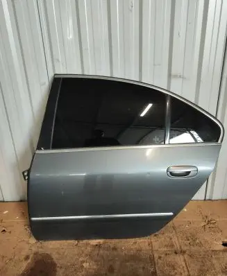 Peugeot 607 Rear door