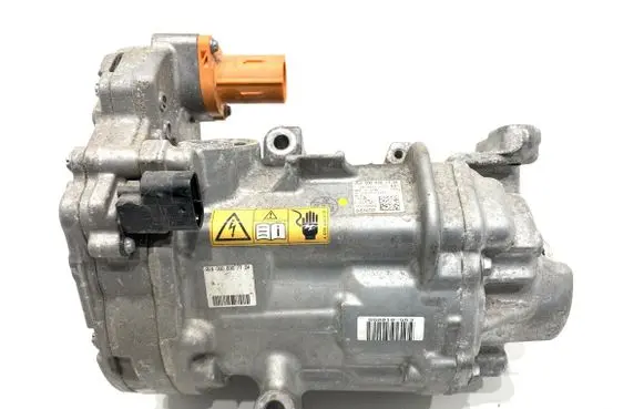 Mercedes-Benz Sprinter W907 W910 Air conditioning (A/C) compressor (pump) A0008307704